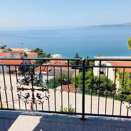 Apartman Mara *